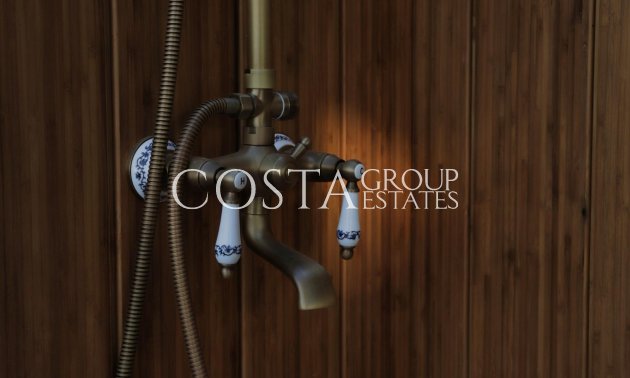 Neue Gebäude - Apartment -
Estepona - Torre Velerin