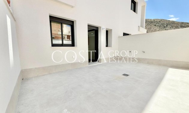 New Build - House -
Cox - San Fernando
