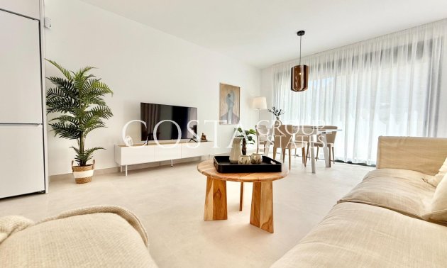 New Build - House -
Cox - San Fernando