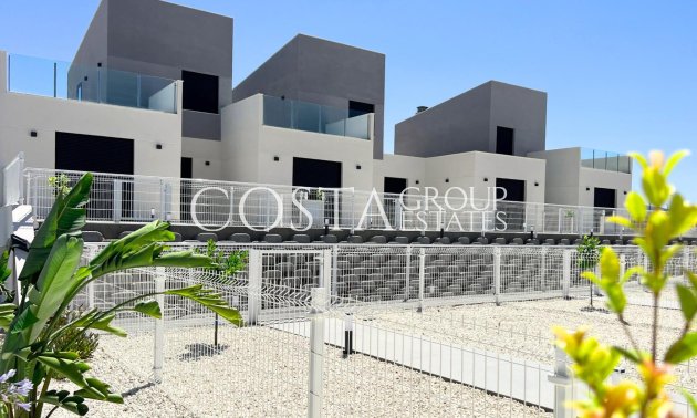 Neue Gebäude - House -
Banos y Mendigo - Altaona Golf