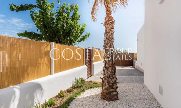 Neue Gebäude - Villa -
Los Alcazares - Serena Golf