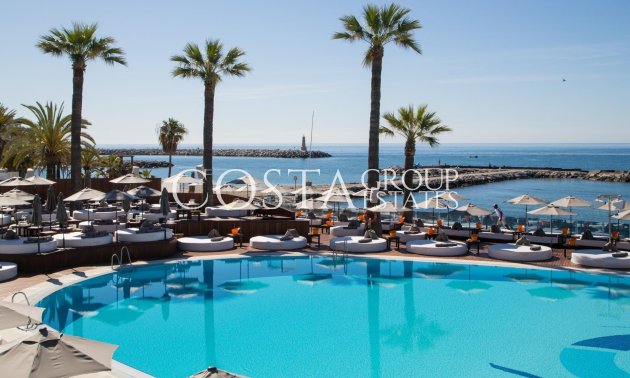 Neue Gebäude - Apartment -
Marbella - La Cerquilla