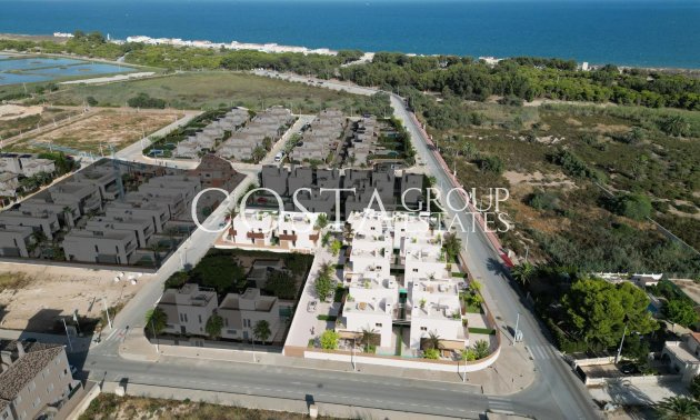 Nouvelle construction - Villa -
La Marina - El Pinet