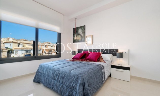 Neue Gebäude - Semidetached -
Los Montesinos - La Herrada