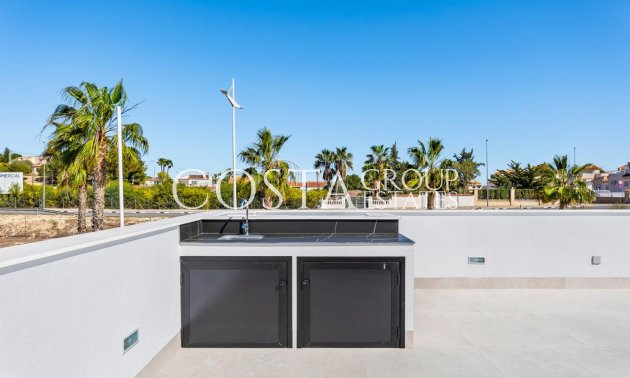 Neue Gebäude - Villa -
Algorfa - La Finca Golf