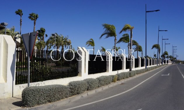 Nouvelle construction - Villa -
San Javier - Roda Golf