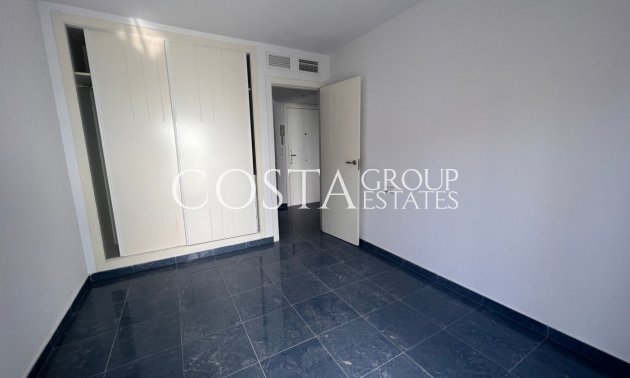 Neue Gebäude - Apartment -
Calpe - Playa La Fossa