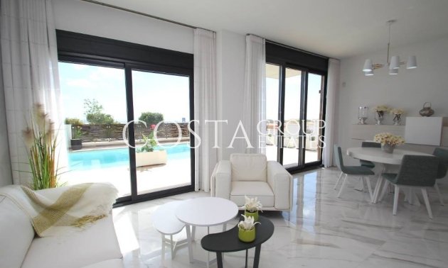 New Build - Villa -
San Miguel de Salinas - San Miguel De Salinas