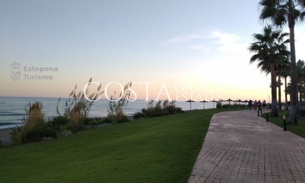 New Build - Apartment -
Estepona - Playa de La Rada