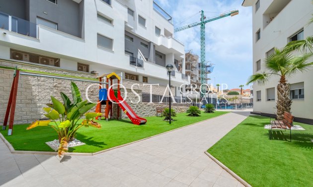 Resale - Apartment -
Orihuela Costa - Las Filipinas
