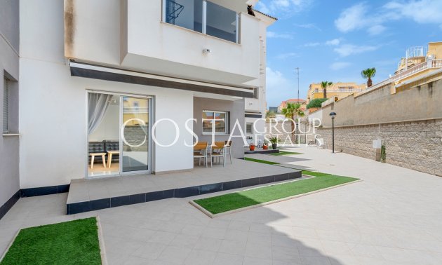 Resale - Apartment -
Orihuela Costa - Las Filipinas