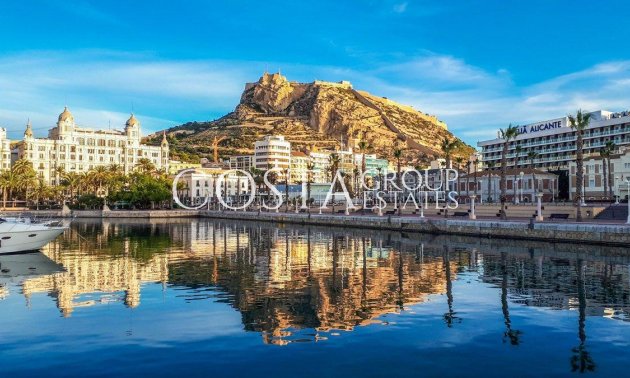 Nowy budynek - Ground floor apartment -
Alicante - Centro