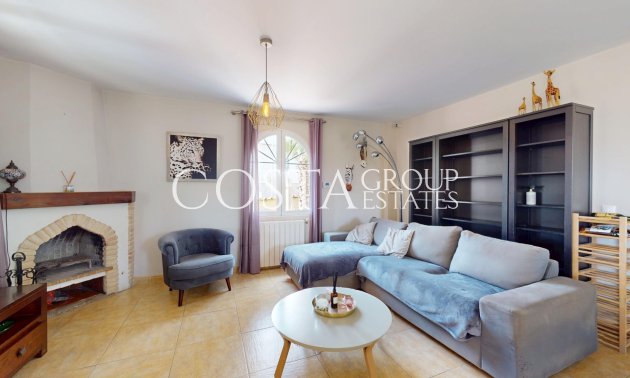 Resale - Villa -
Orihuela Costa - La Zenia