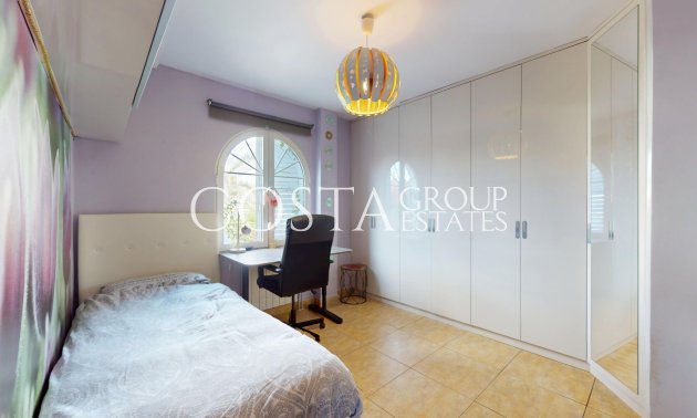 Resale - Villa -
Orihuela Costa - La Zenia
