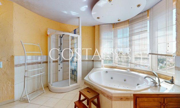 Resale - Villa -
Orihuela Costa - La Zenia