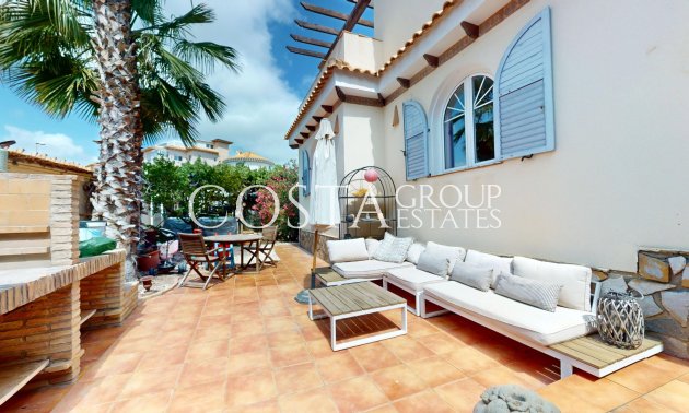 Resale - Villa -
Orihuela Costa - La Zenia