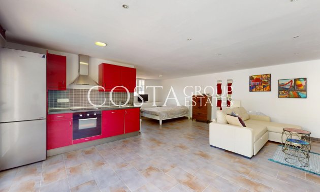 Resale - Villa -
Orihuela Costa - La Zenia