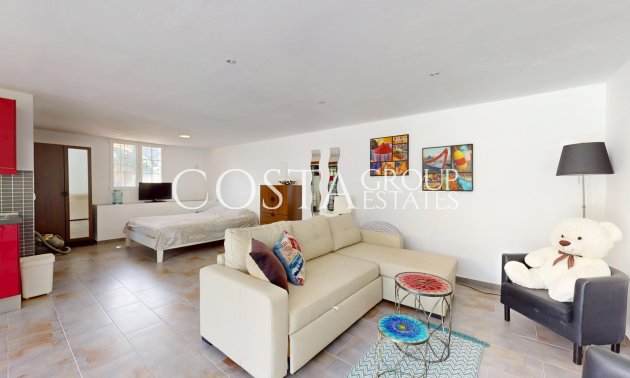 Resale - Villa -
Orihuela Costa - La Zenia
