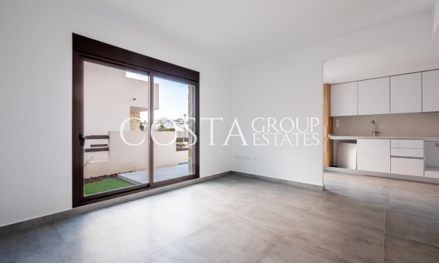 Neue Gebäude - Villa -
Orihuela Costa - PAU 8