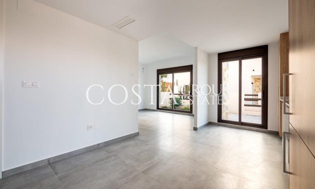 Neue Gebäude - Villa -
Orihuela Costa - PAU 8