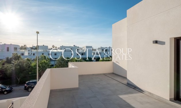 Neue Gebäude - Villa -
Orihuela Costa - PAU 8