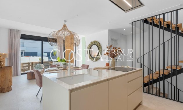 Nowy budynek - Semidetached -
Dolores - Sector 3