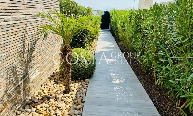 Resale - Villa -
Algorfa - La Finca Golf