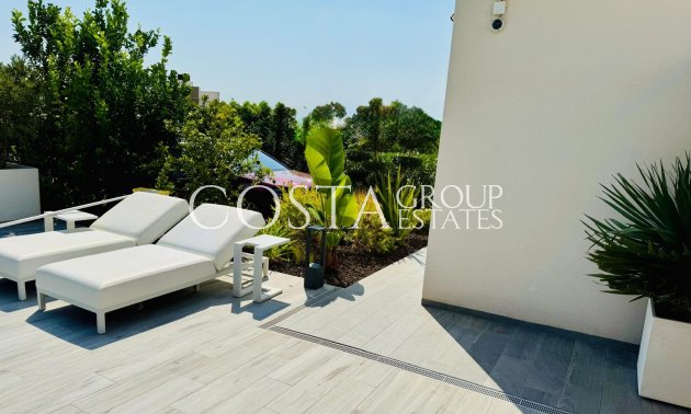 Resale - Villa -
Algorfa - La Finca Golf