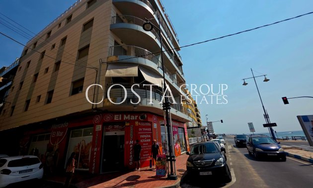 Revente - Appartement -
Torrevieja - Curva del Palangre
