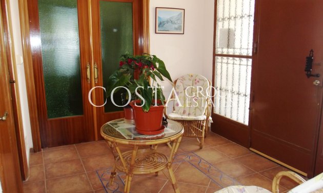 Odsprzedaż - Willa -
Los Montesinos - La Herrada