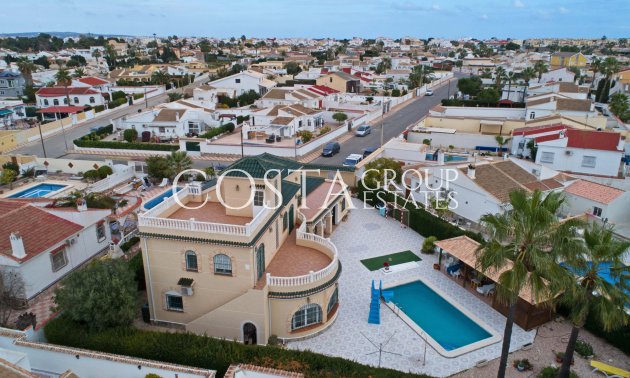 Odsprzedaż - Willa -
Torrevieja - El Chaparral