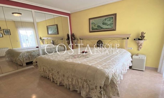 Herverkoop - Villa -
Torrevieja