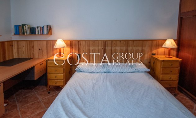 Resale - Villa -
Guardamar del Segura