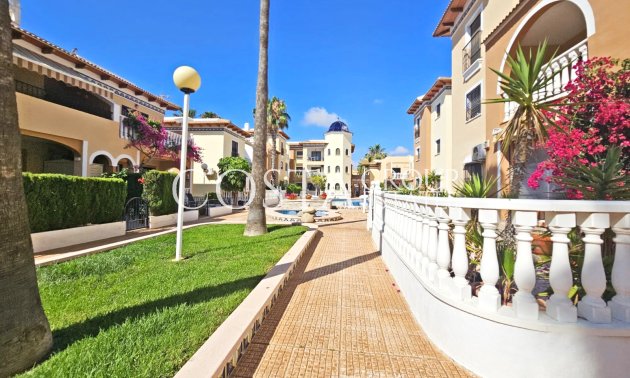 Resale - Apartment -
Los Alcazares - Pueblo Patrica