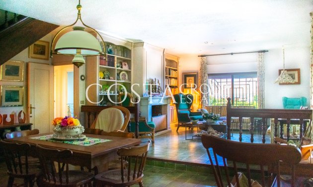 Revente - Villa -
Orihuela Costa - Cabo Roig
