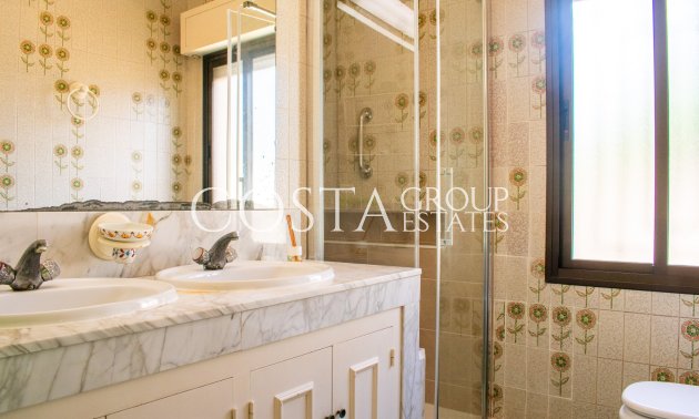 Revente - Villa -
Orihuela Costa - Cabo Roig