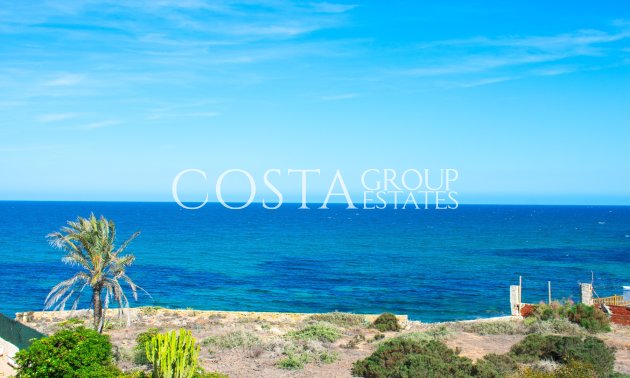 Revente - Villa -
Orihuela Costa - Cabo Roig