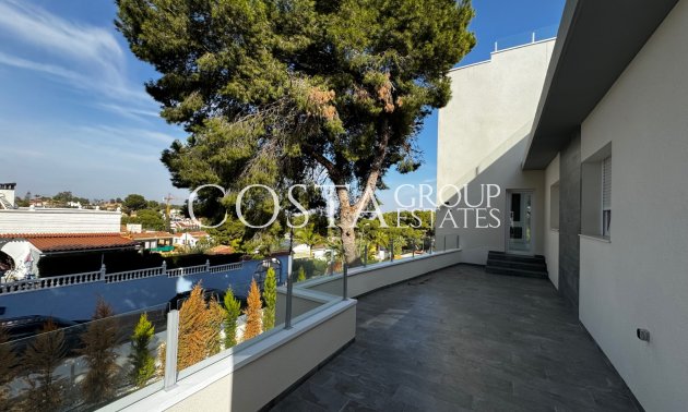 Revente - Villa -
Torrevieja - Los Balcones