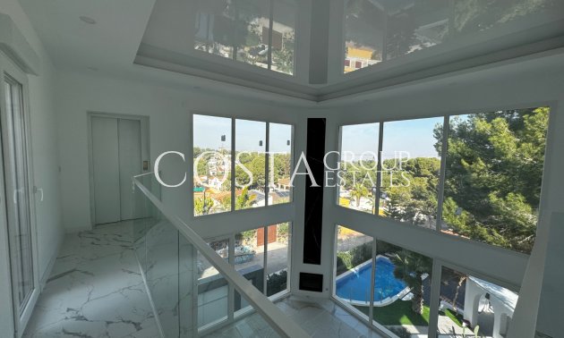 Revente - Villa -
Torrevieja - Los Balcones