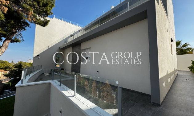 Revente - Villa -
Torrevieja - Los Balcones