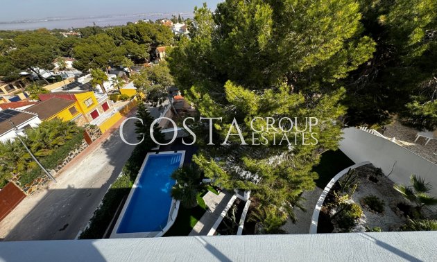Revente - Villa -
Torrevieja - Los Balcones