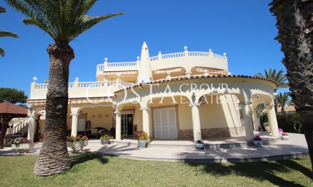 Revente - Villa -
Torrevieja - Punta Prima