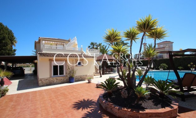 Revente - Villa -
Torrevieja - Punta Prima