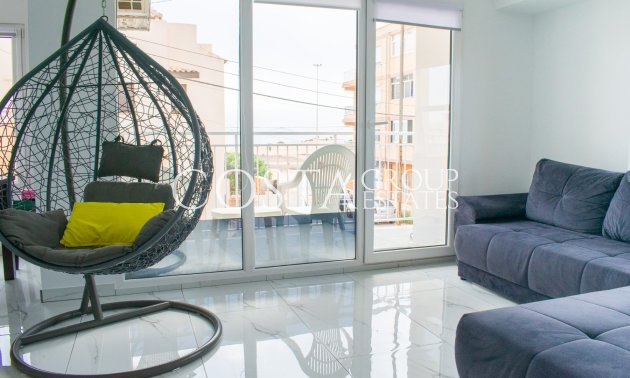 Odsprzedaż - Apartament -
Torrevieja - Los Frutales
