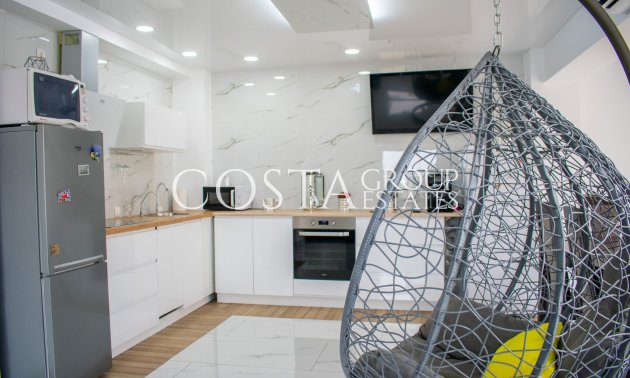 Odsprzedaż - Apartament -
Torrevieja - Los Frutales