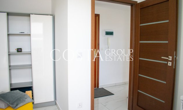 Odsprzedaż - Apartament -
Torrevieja - Los Frutales