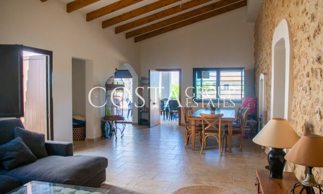 Herverkoop - Villa -
Guardamar del Segura - El Raso