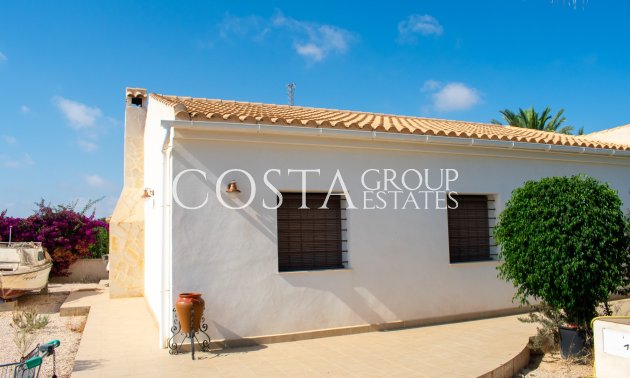 Herverkoop - Villa -
Guardamar del Segura - El Raso