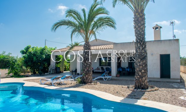 Herverkoop - Villa -
Guardamar del Segura - El Raso