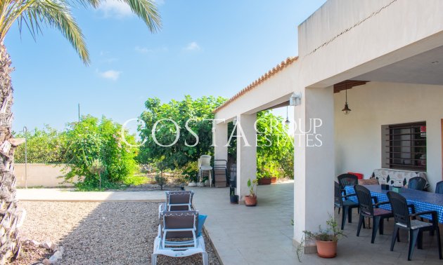 Herverkoop - Villa -
Guardamar del Segura - El Raso